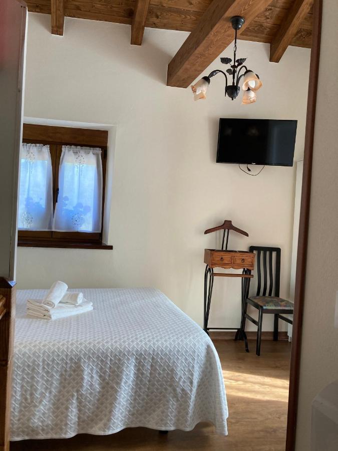 Casa Elena Cangas De Onis Con Wifi Y Parking Gratuito Exteriör bild